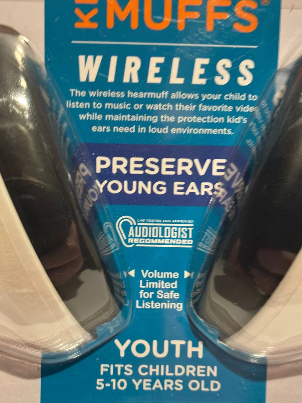 Kids Hear Muffs Wireless Youth Headphones - White and Black